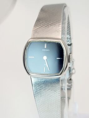 Vintage Seiko 11‑4740 Ladies Mechanical Wind Watch Black Dial Stainless Steel